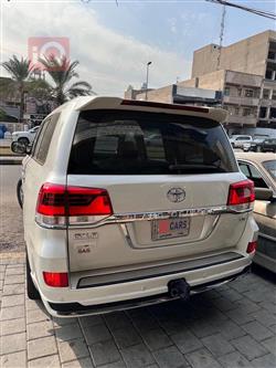 تويوتا لاندكروزر